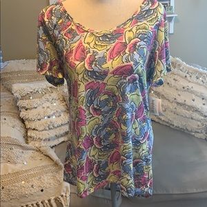 Large Classic T Brand New LuLaRoe